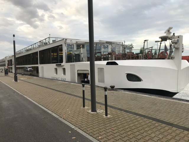 64136EE7-6A9C-4290-9109-65EA81898A9D