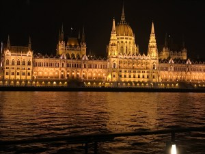 7CCCAFDB-2442-4A7F-B005-CCA6FE4CE77B