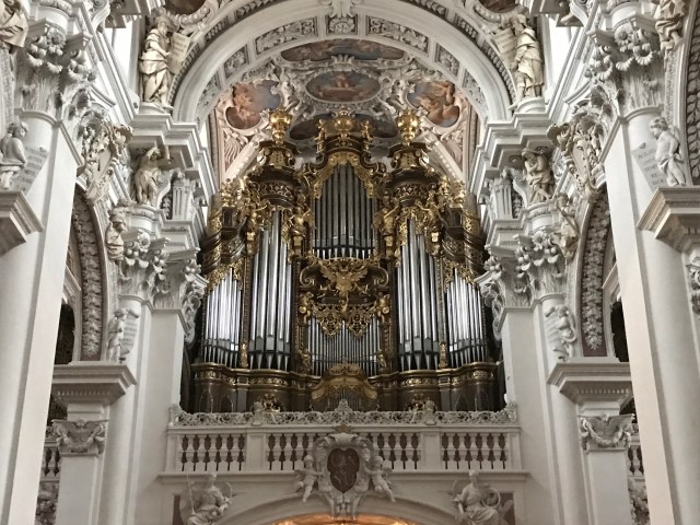 82B155F9-F367-42FD-89BF-AC9D04335D13