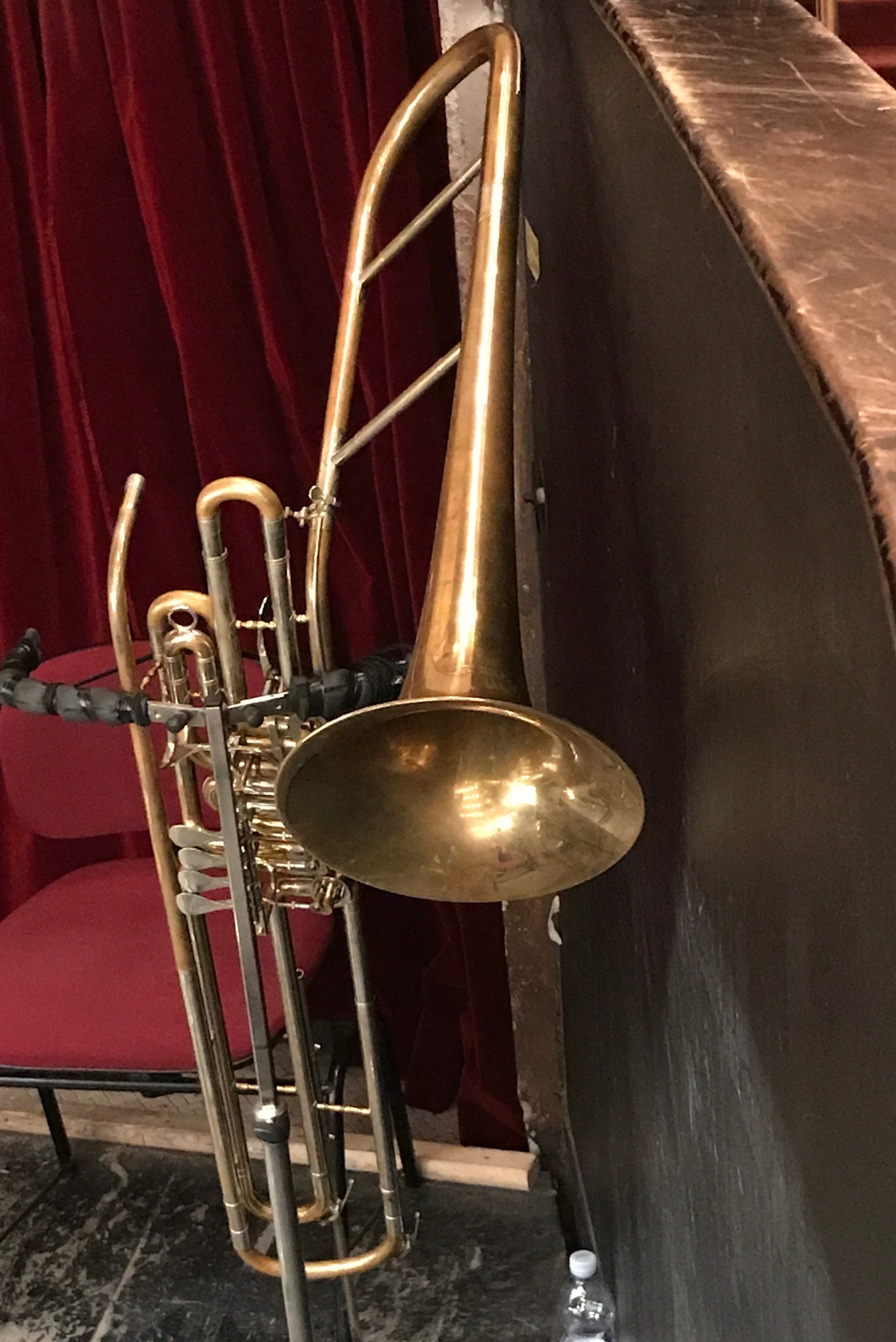 858CAFB9-3082-4EFE-9D69-55185E03A238