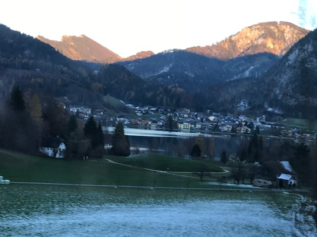 E4A03819-75E4-420E-94BE-2A2930113A52